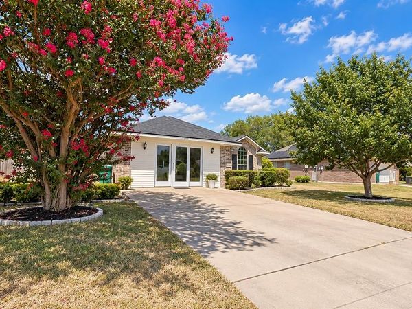 203 Knight Lane , Waco, TX 76705