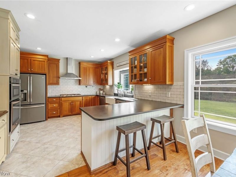 2976 Greenleaf Road , Akron, OH 44312 Photo 20