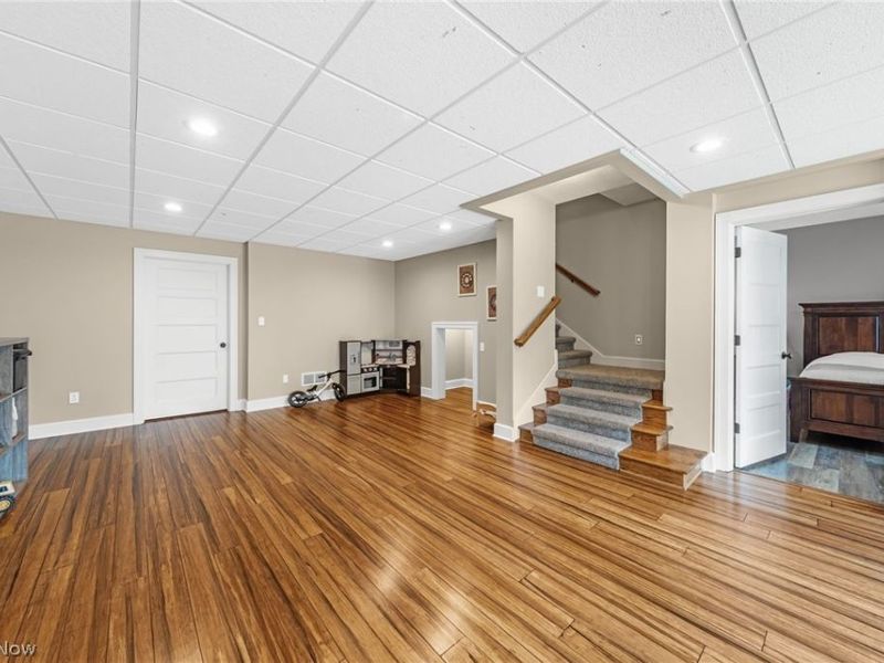 2976 Greenleaf Road , Akron, OH 44312 Photo 31