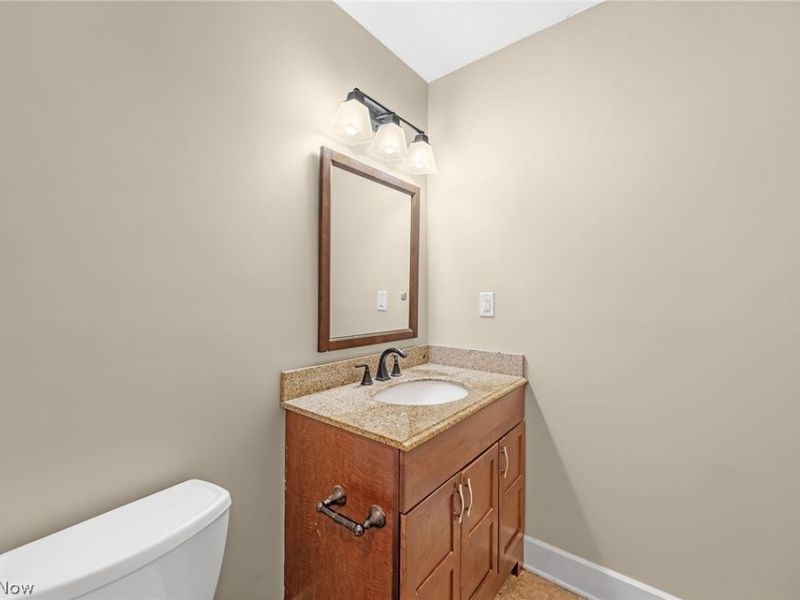 2976 Greenleaf Road , Akron, OH 44312 Photo 33
