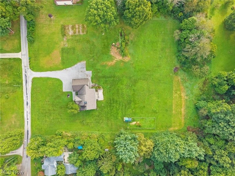 2976 Greenleaf Road , Akron, OH 44312 Photo 46
