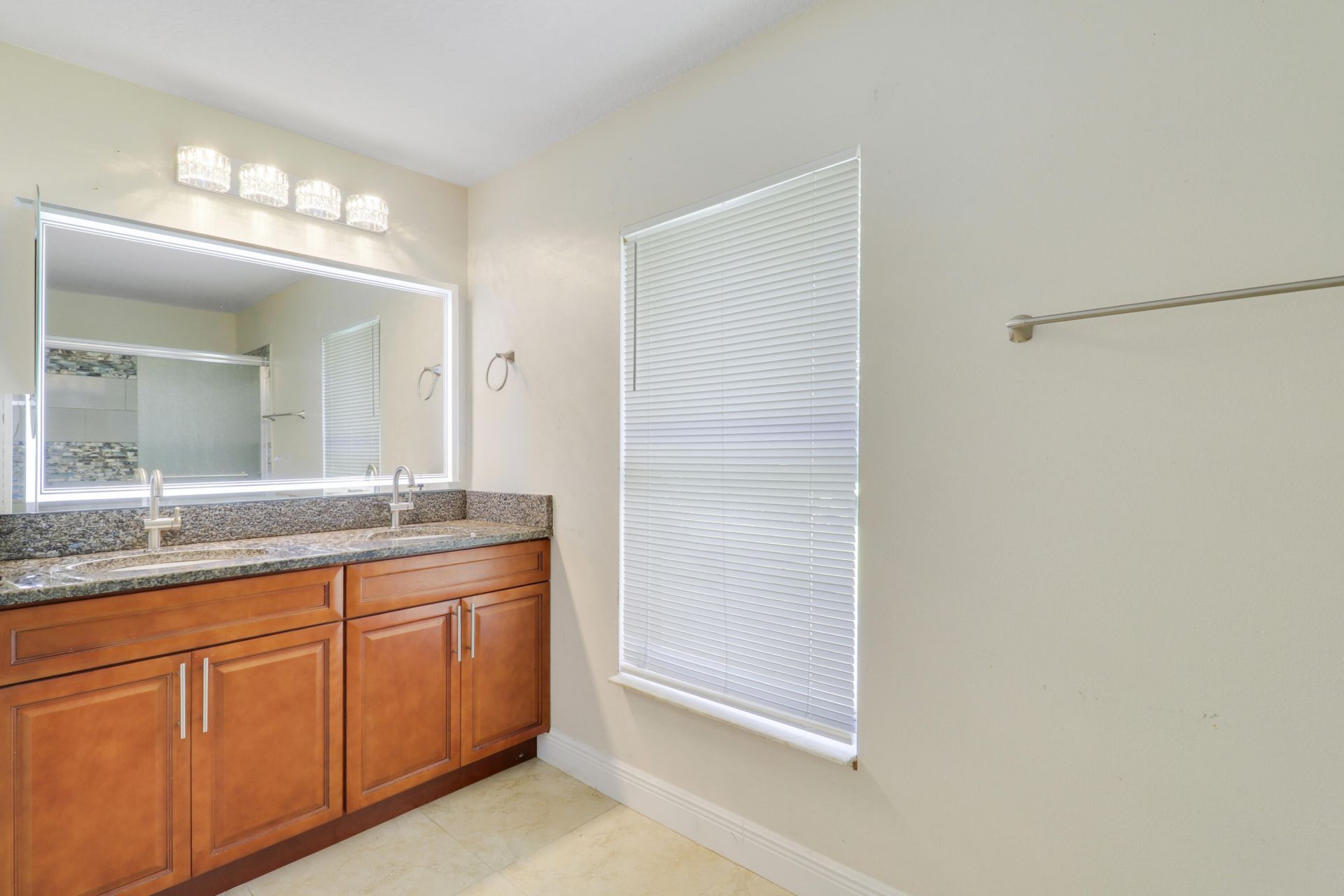825 SE Cavern Avenue, Port Saint Lucie, FL 34983 Photo