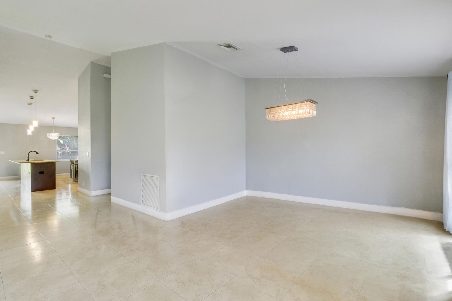 825 SE Cavern Avenue, Port Saint Lucie, FL 34983 Photo