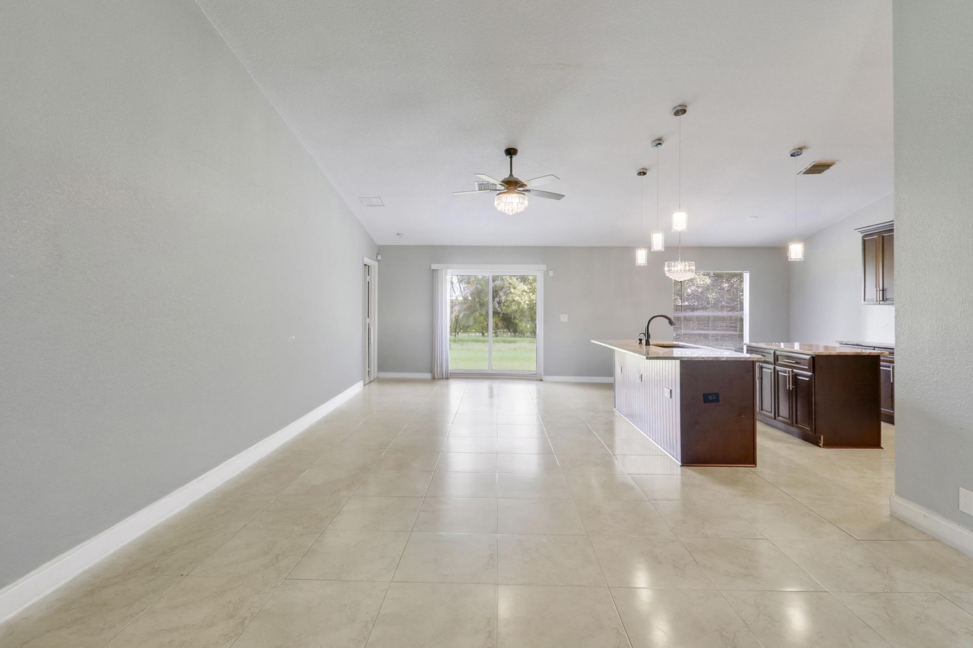 825 SE Cavern Avenue, Port Saint Lucie, FL 34983 Photo