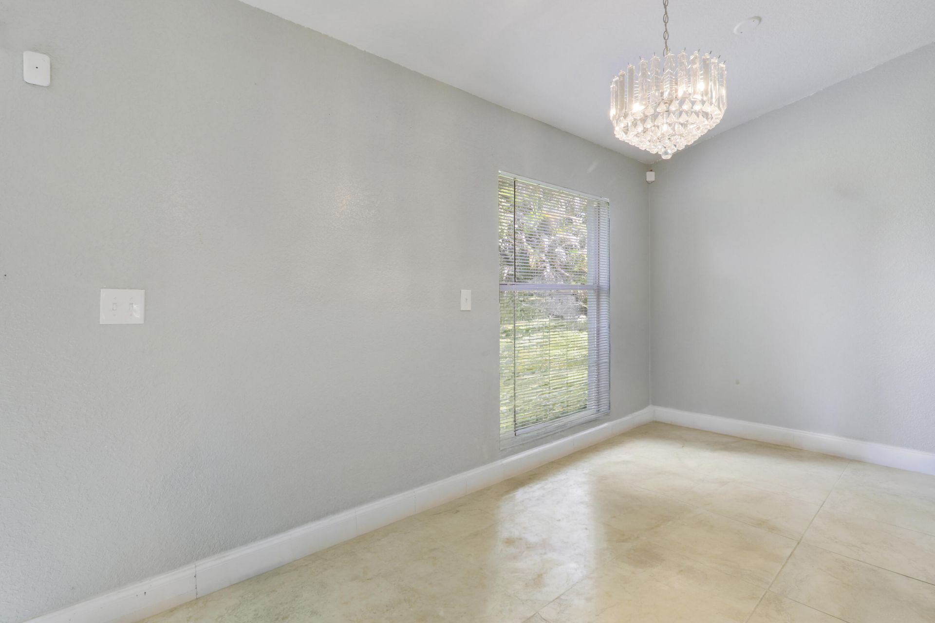 825 SE Cavern Avenue, Port Saint Lucie, FL 34983 Photo