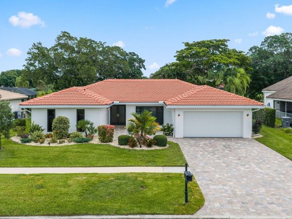 20195 Back 9 Drive, Boca Raton, FL 33498