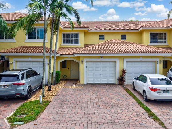 660 IMPERIAL LAKE Road, Lake Belvedere Estates, FL 33413