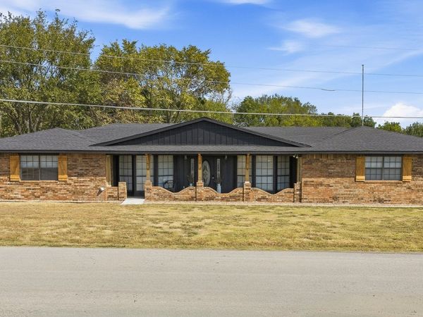 1370 Lincoln, Healdton, OK 73438