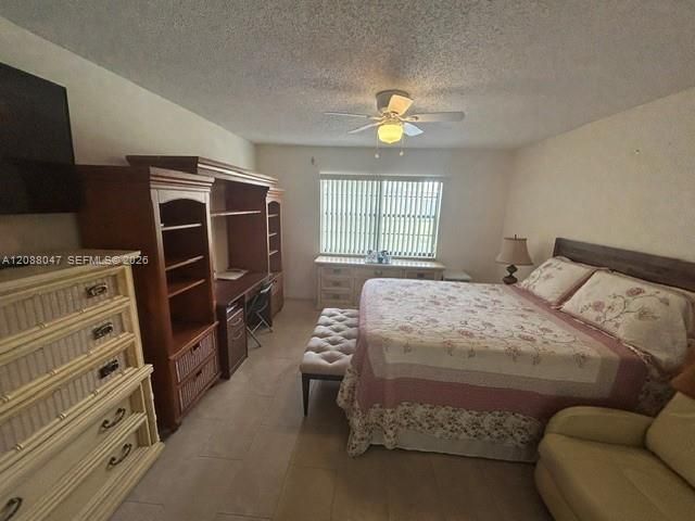 2 Briarwood Cir, Unit 112, Hollywood, FL 33024 Photo