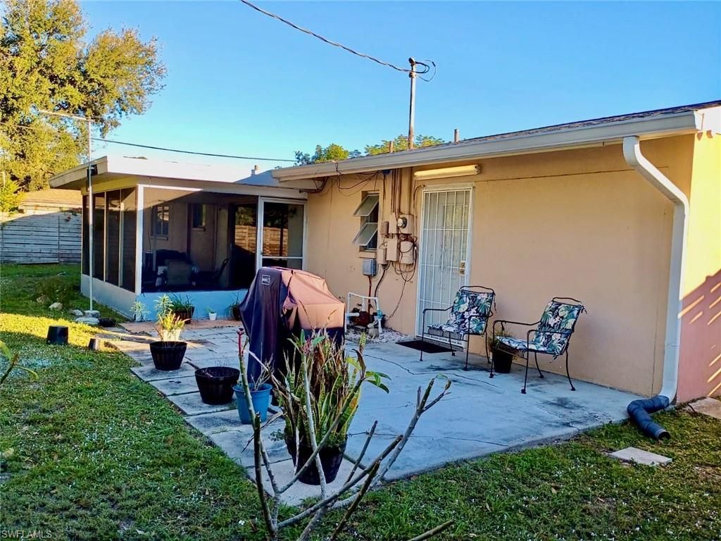 901 Juno Dr, Lehigh Acres, FL 33936 Photo