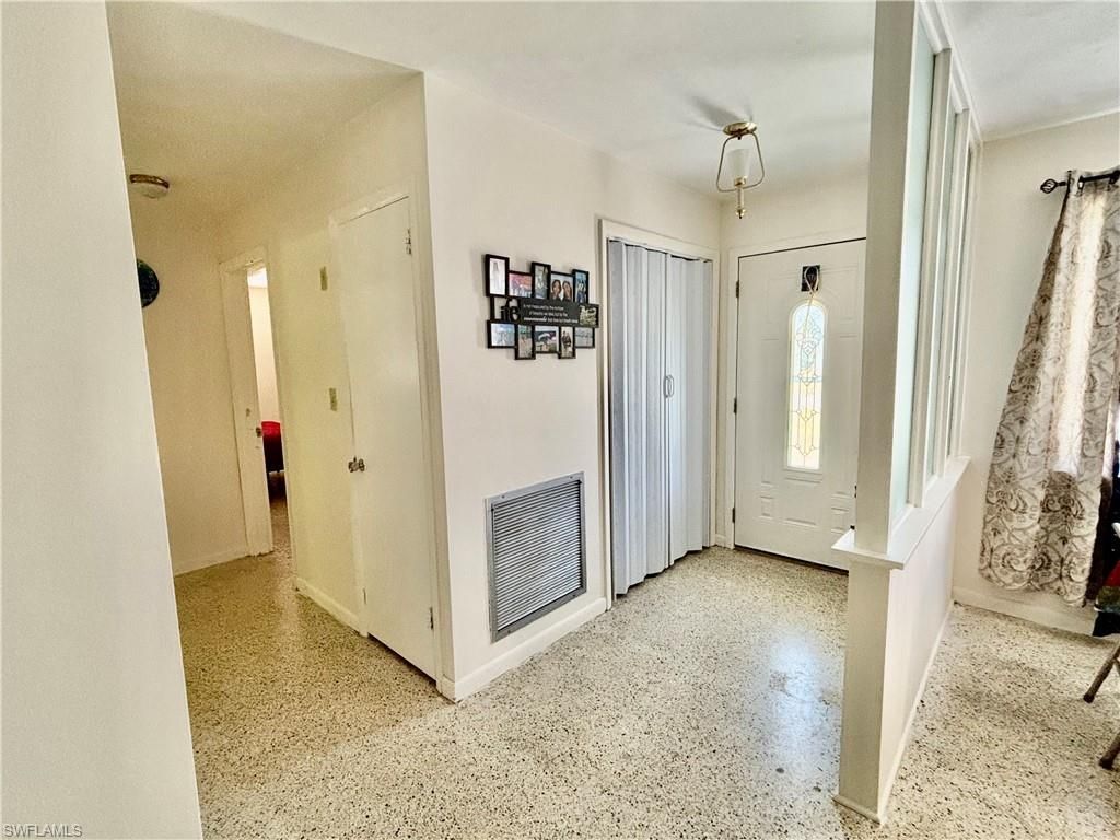 901 Juno Dr, Lehigh Acres, FL 33936 Photo