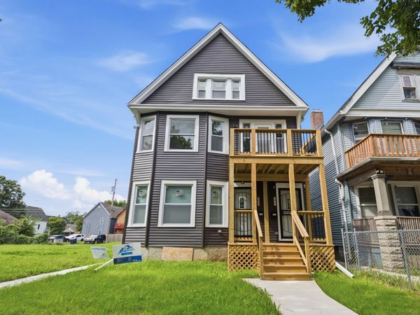 2935 N 28th St, Unit 2937, Milwaukee, WI 53210