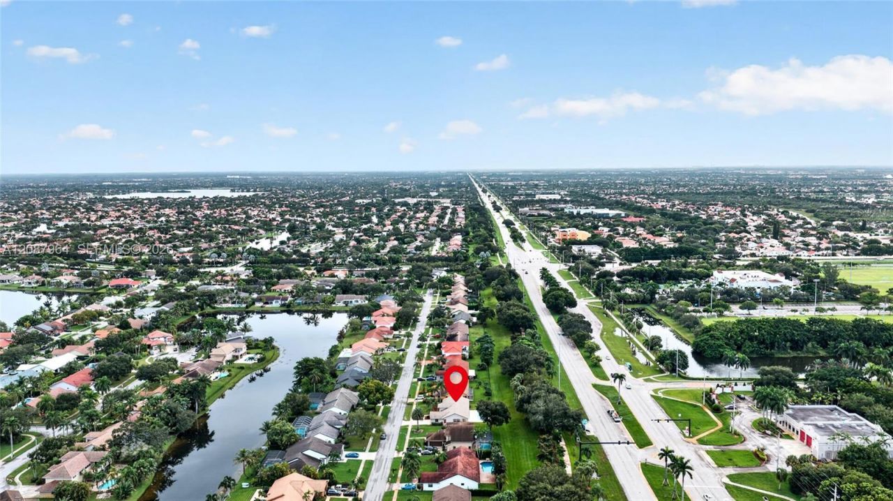 19960 NW 2nd St, Pembroke Pines, FL 33029 Photo