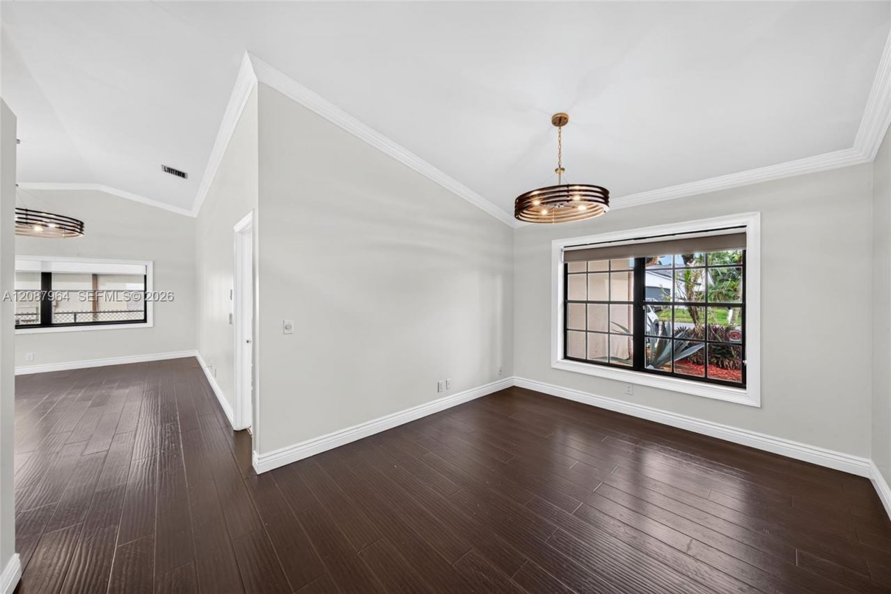 19960 NW 2nd St, Pembroke Pines, FL 33029 Photo