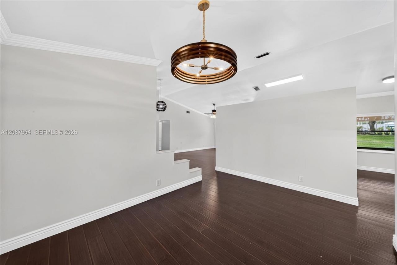 19960 NW 2nd St, Pembroke Pines, FL 33029 Photo