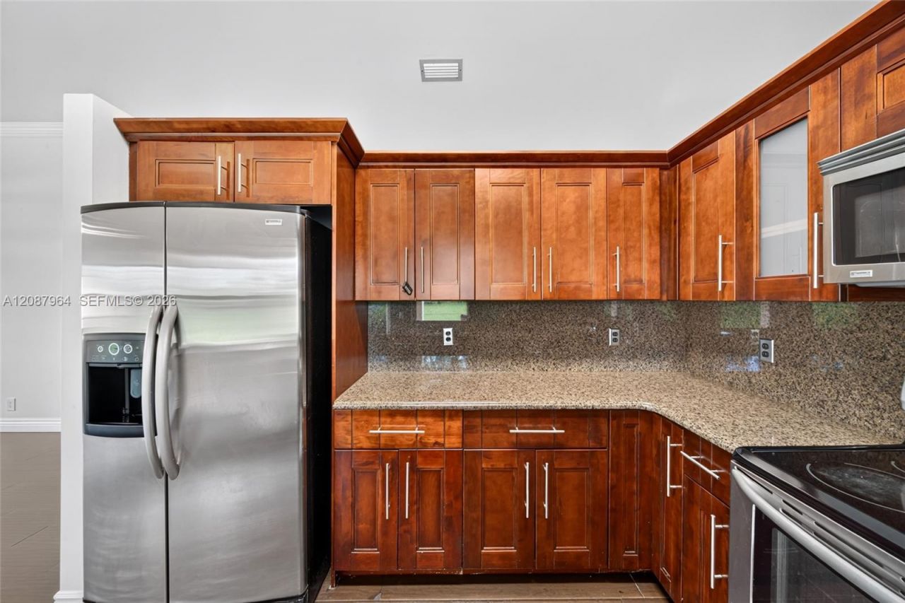 19960 NW 2nd St, Pembroke Pines, FL 33029 Photo