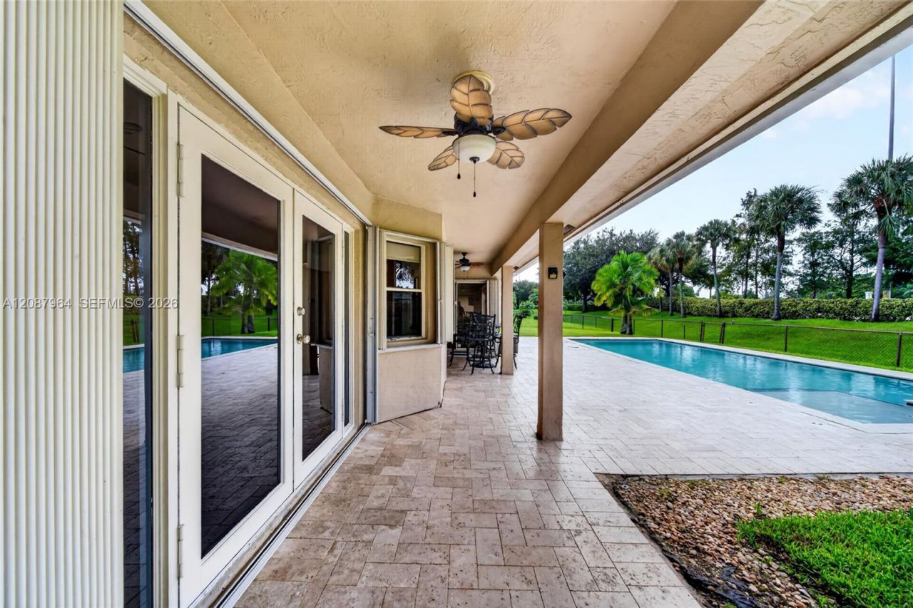 19960 NW 2nd St, Pembroke Pines, FL 33029 Photo