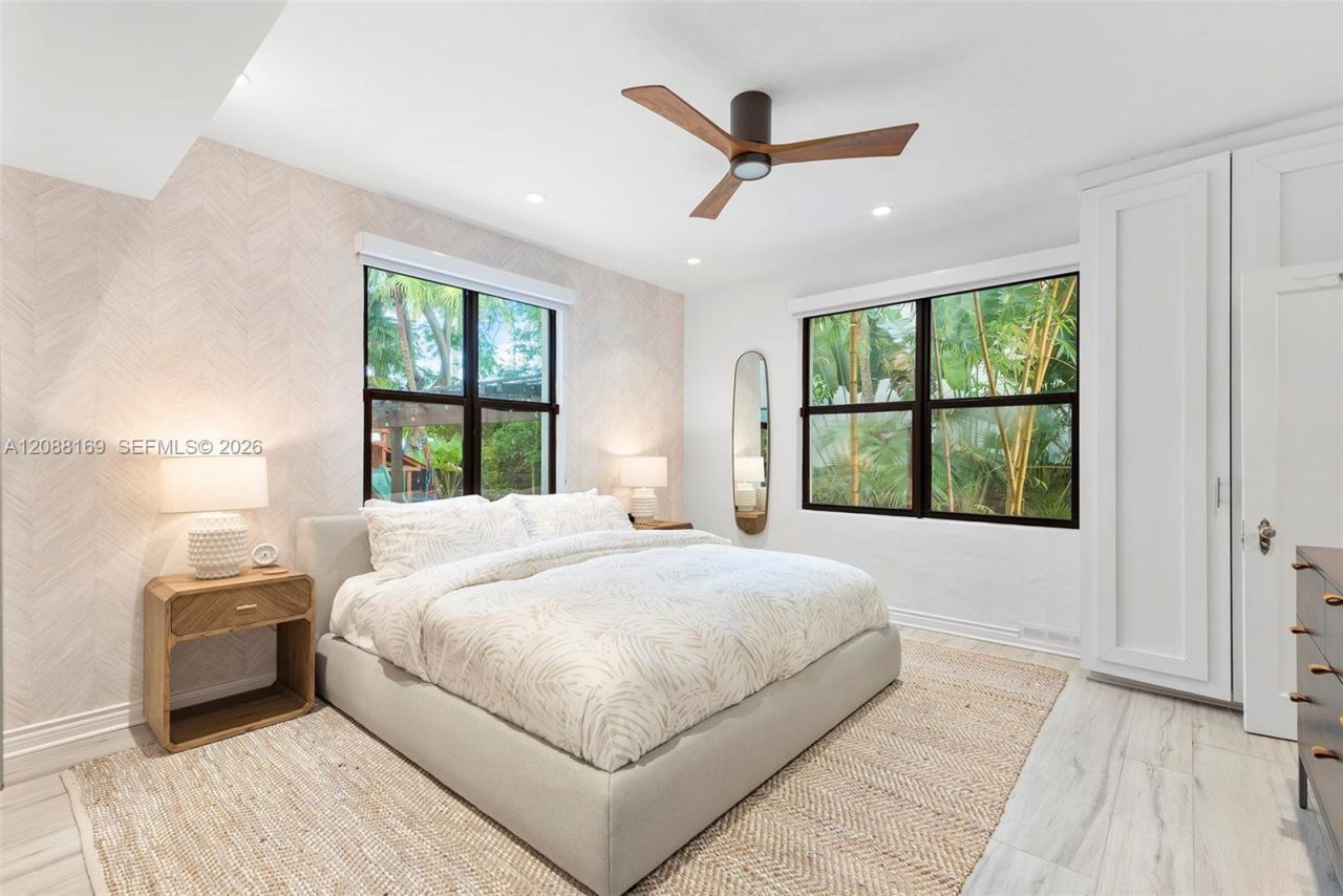 Please Call For Address, Miami Beach, FL 33140 Photo