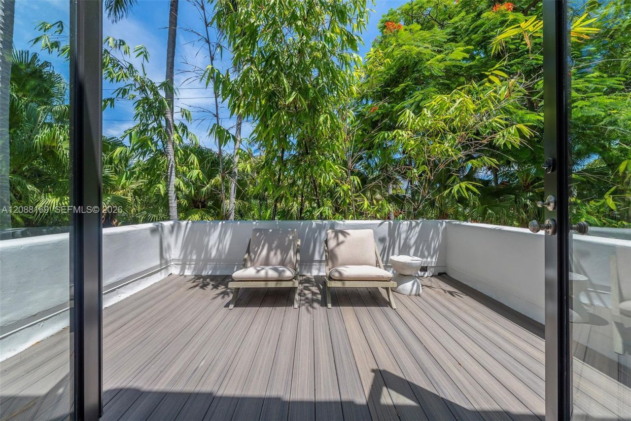 Please Call For Address, Miami Beach, FL 33140 Photo