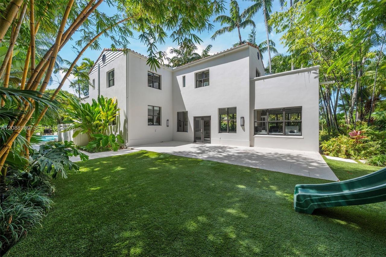 Please Call For Address, Miami Beach, FL 33140 Photo