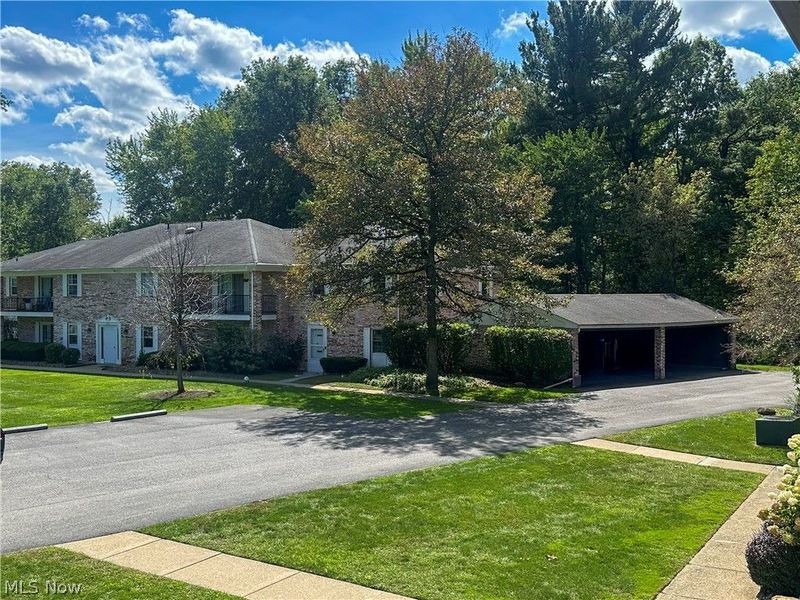 399 Quarry Lane, Unit E, Warren, OH 44484 Photo 22