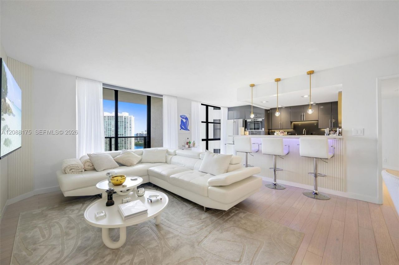 18181 NE 31st Ct, Unit 2205, Aventura, FL 33160 Photo