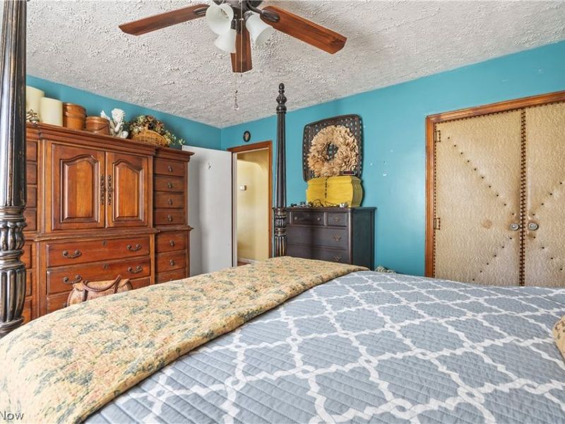 410 W main Street , Spencer, OH 44275 Photo 13