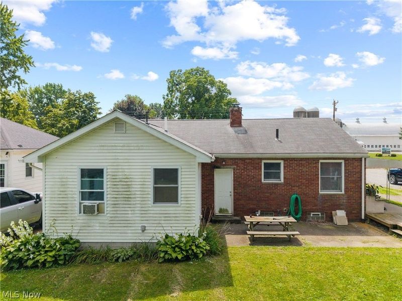 410 W main Street , Spencer, OH 44275 Photo 5