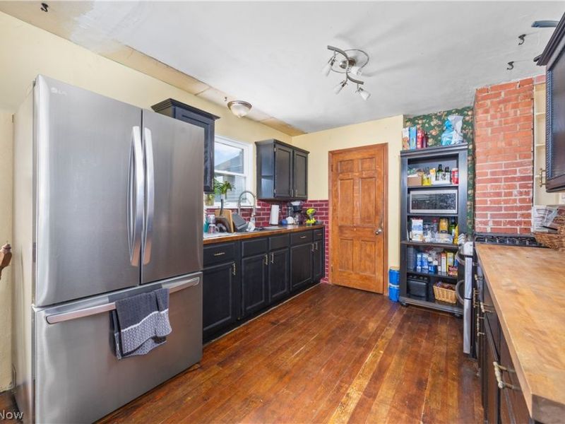 410 W main Street , Spencer, OH 44275 Photo 7