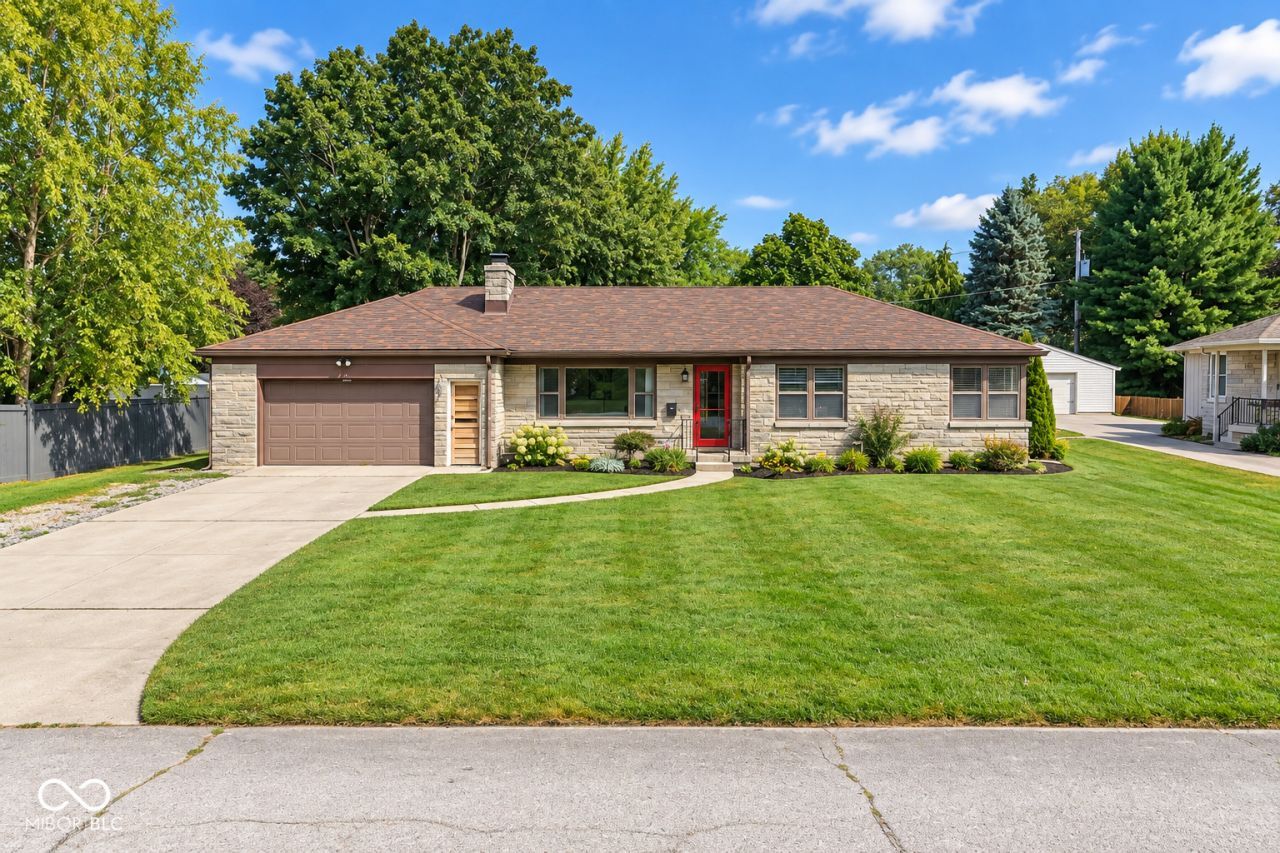 1610 Southview Drive, Indianapolis, IN 46227 Main Photo