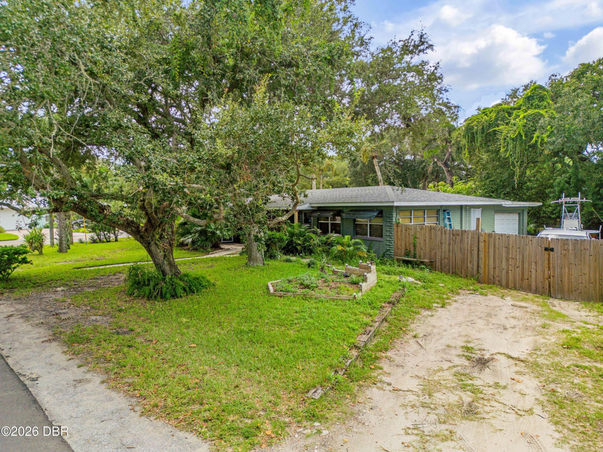406 S Pine Street, New Smyrna Beach, FL 32169 Photo