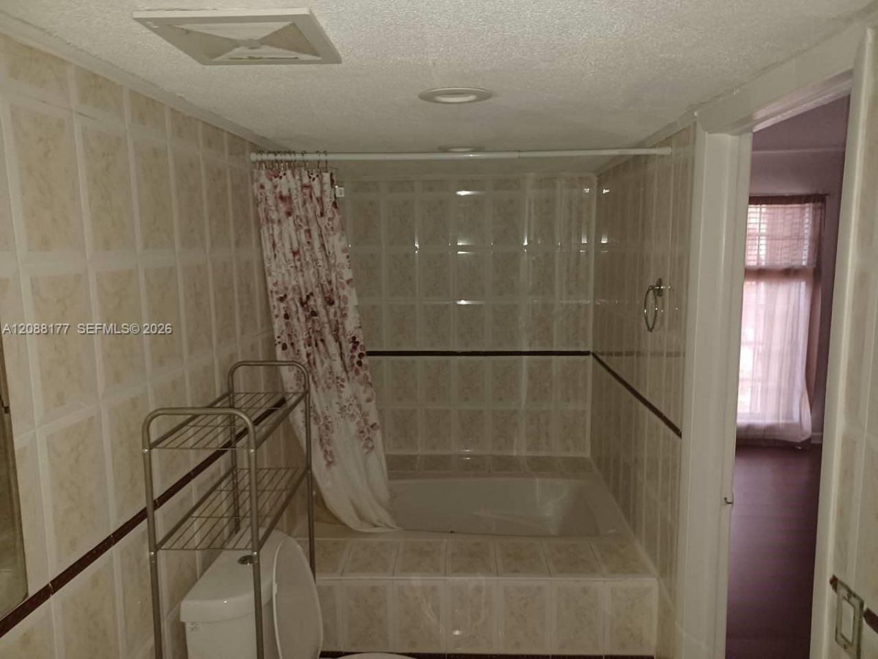 7170 Fairway Dr, Unit M2, Miami Lakes, FL 33014 Photo