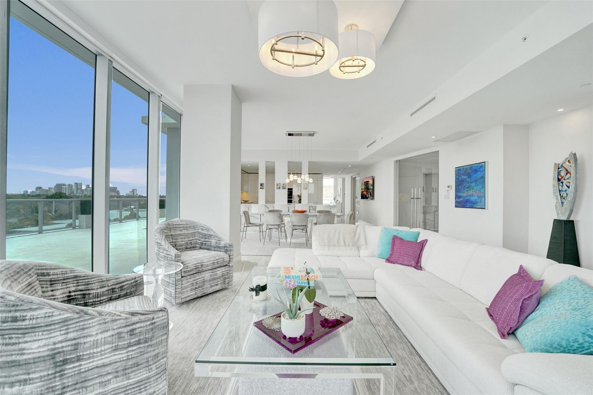 920 Intracoastal Drive, Unit 503, Fort Lauderdale, FL 33304 Photo