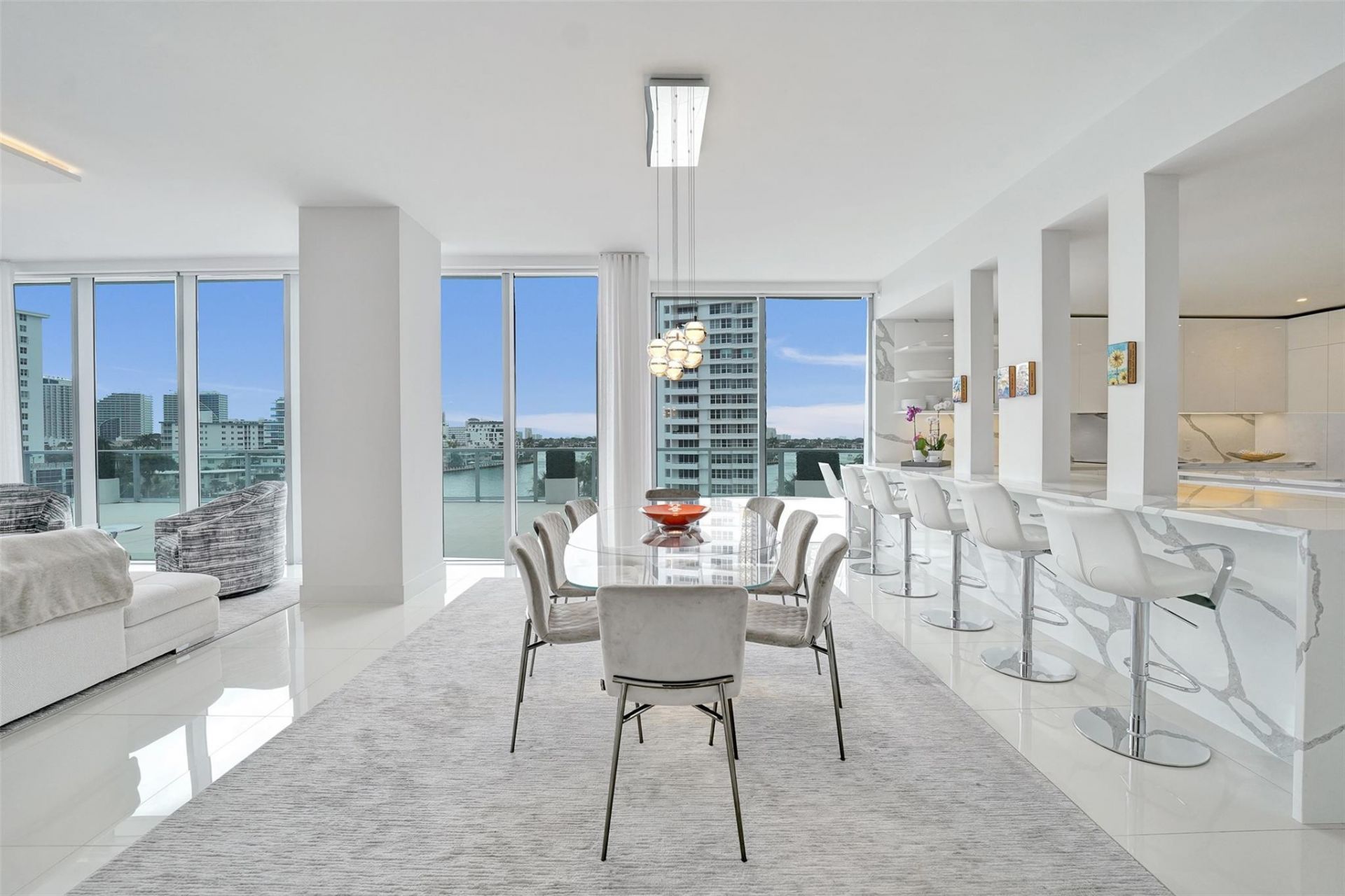 920 Intracoastal Drive, Unit 503, Fort Lauderdale, FL 33304 Photo