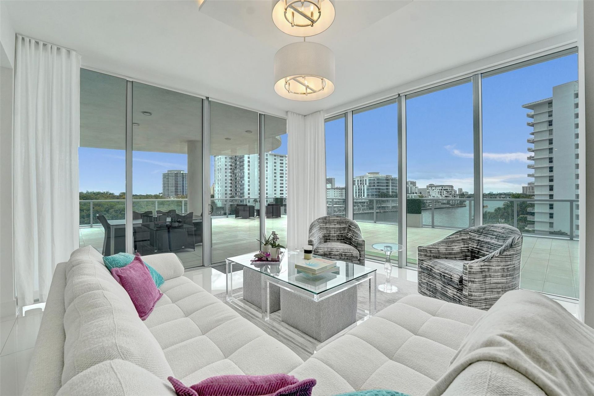 920 Intracoastal Drive, Unit 503, Fort Lauderdale, FL 33304 Photo