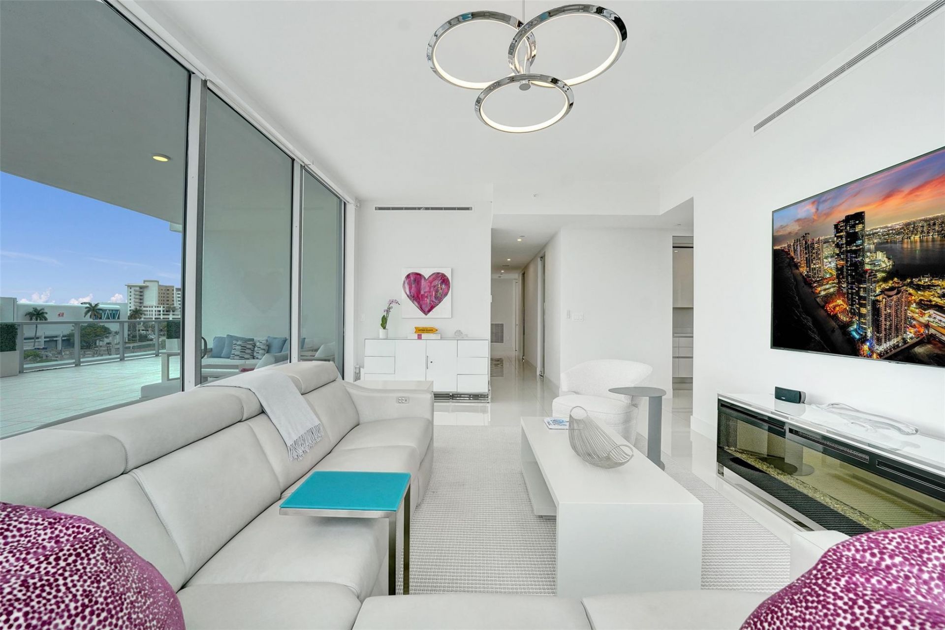 920 Intracoastal Drive, Unit 503, Fort Lauderdale, FL 33304 Photo