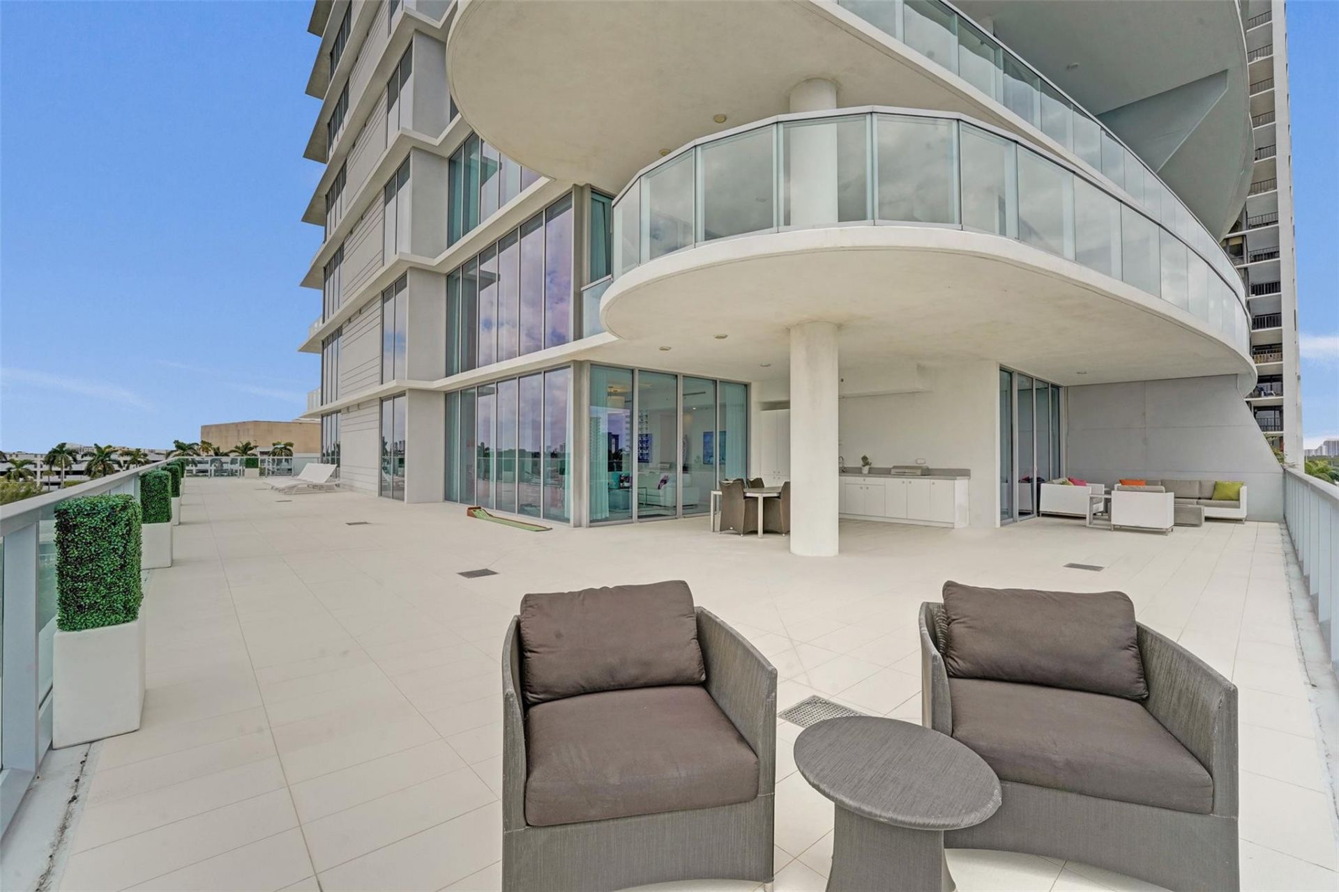 920 Intracoastal Drive, Unit 503, Fort Lauderdale, FL 33304 Photo