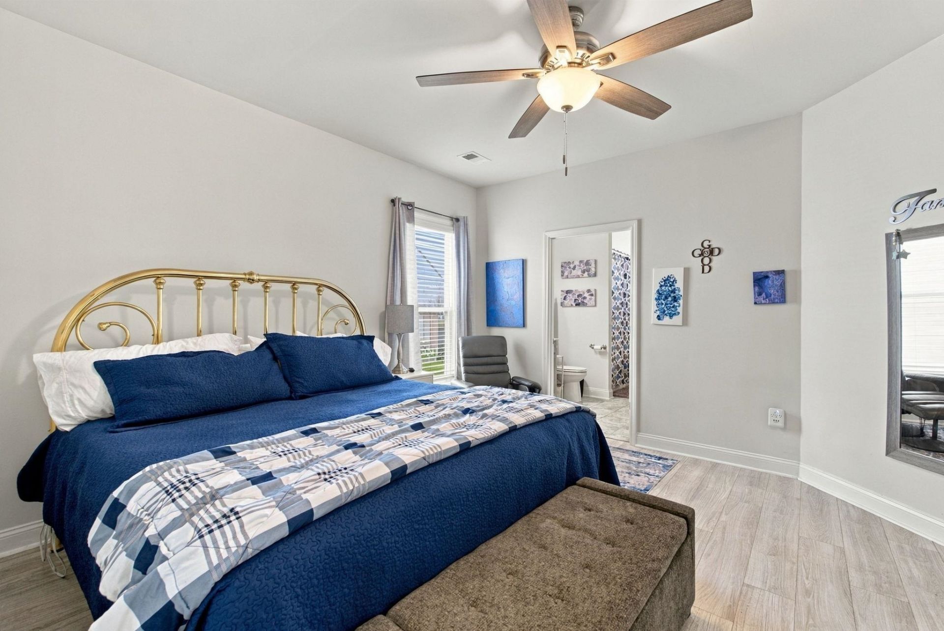 1210 Glarentza St.  Photo 36