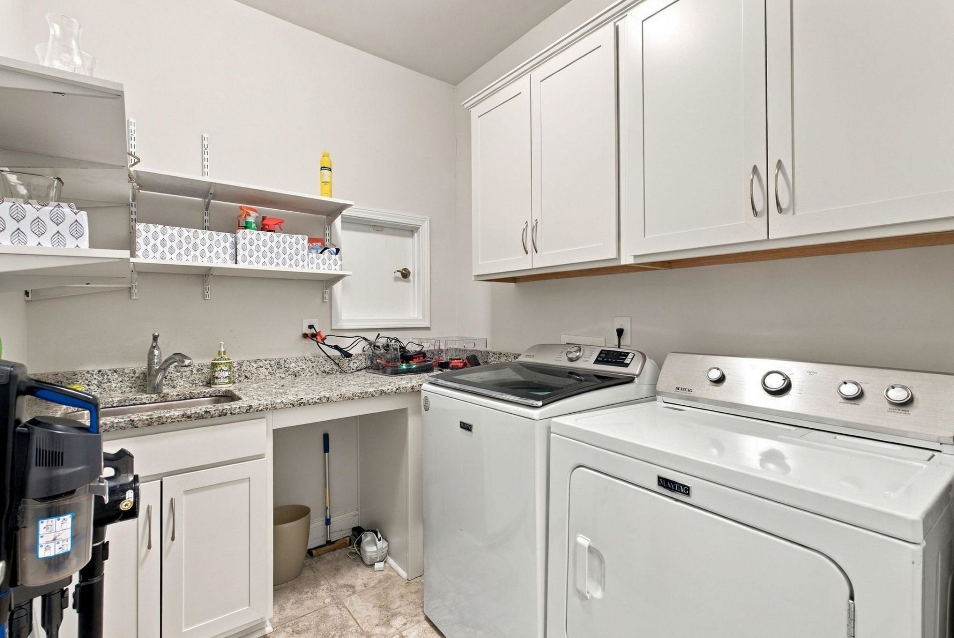 1210 Glarentza St. Photo 39