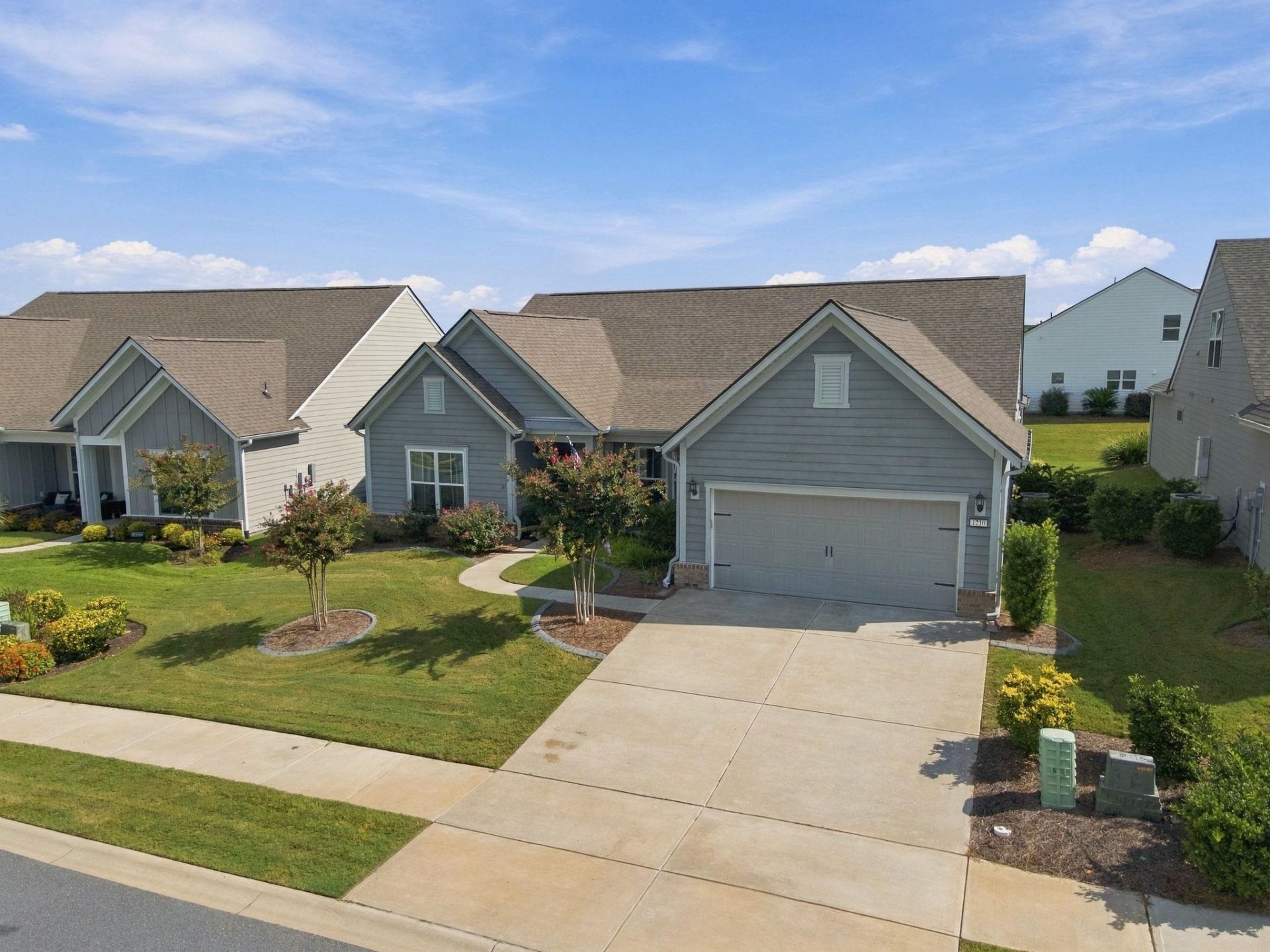 1210 Glarentza St. Photo 4