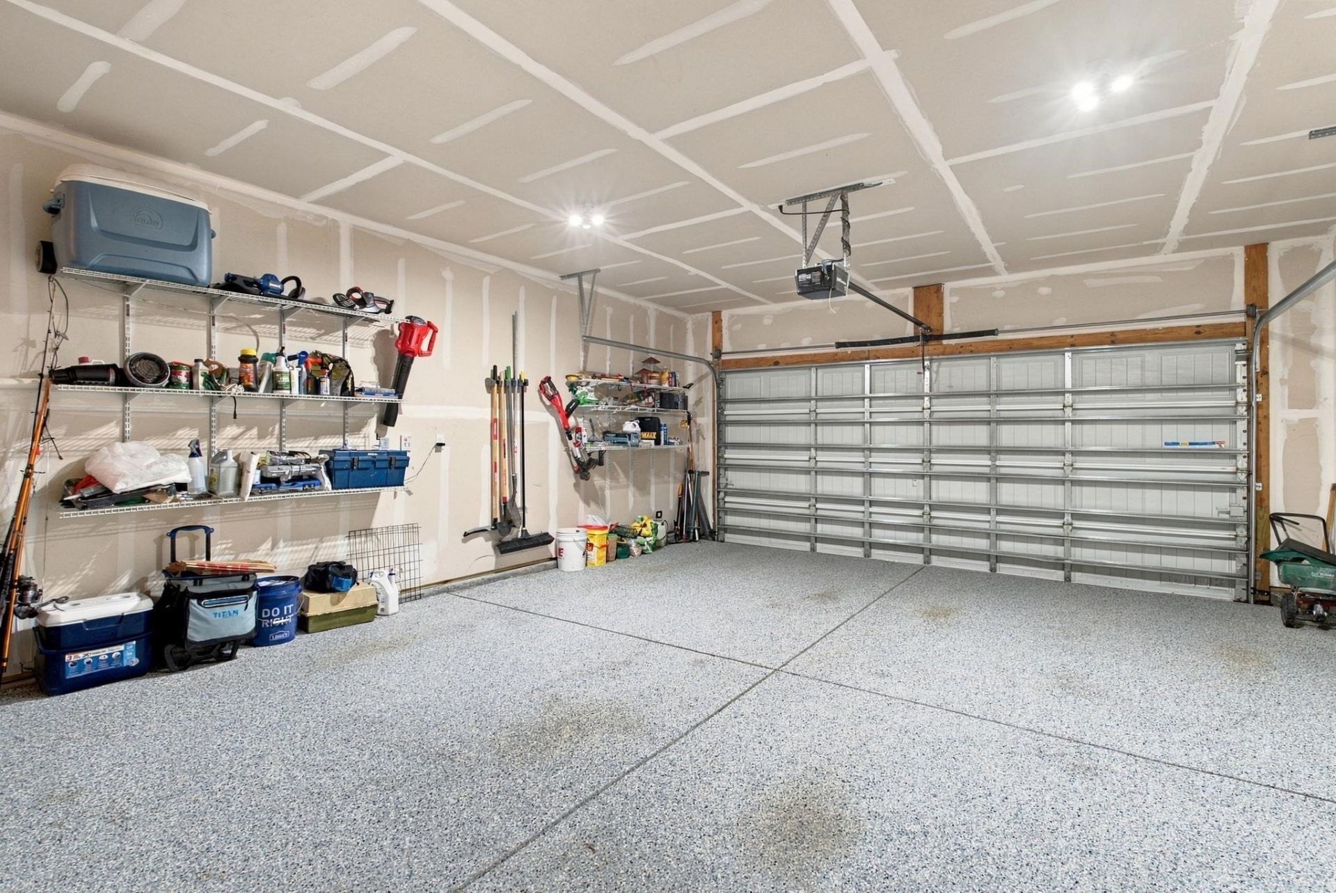 1210 Glarentza St.  Photo 40