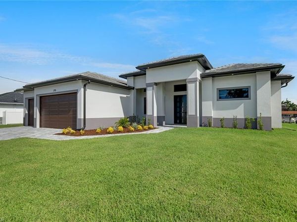 215 SW 37th LN , CAPE CORAL, FL 33914