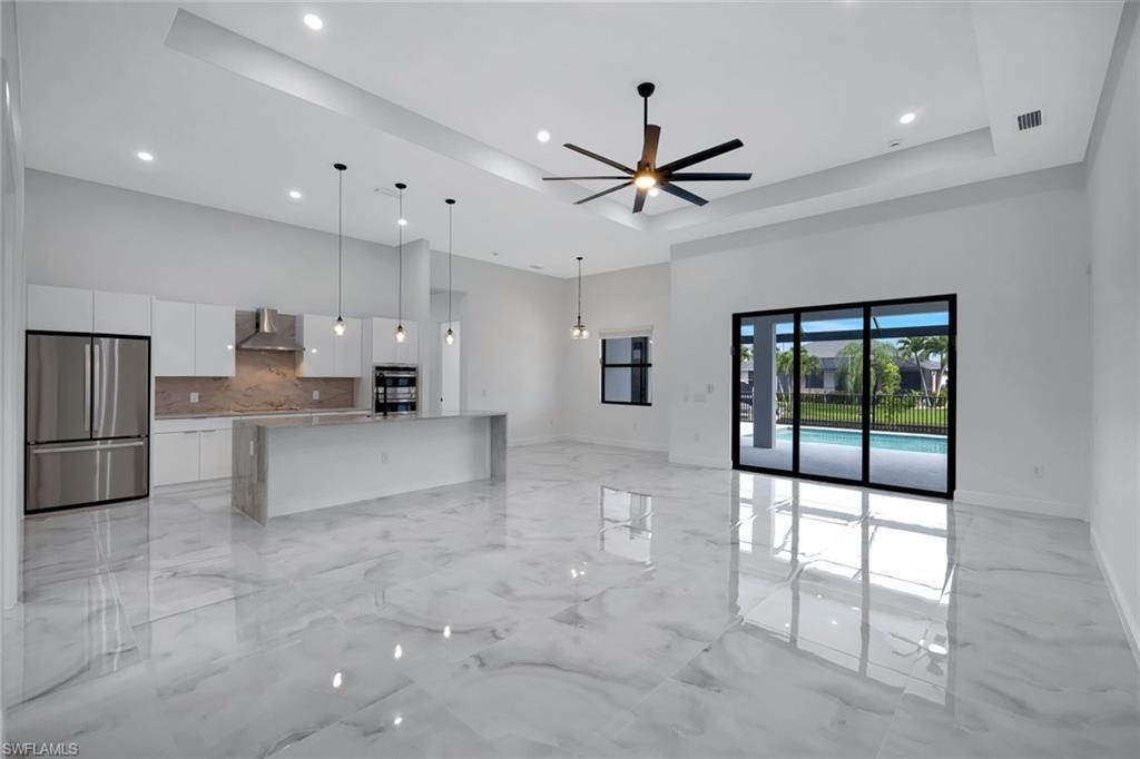 215 SW 37th Ln, Cape Coral, FL 33914 Photo