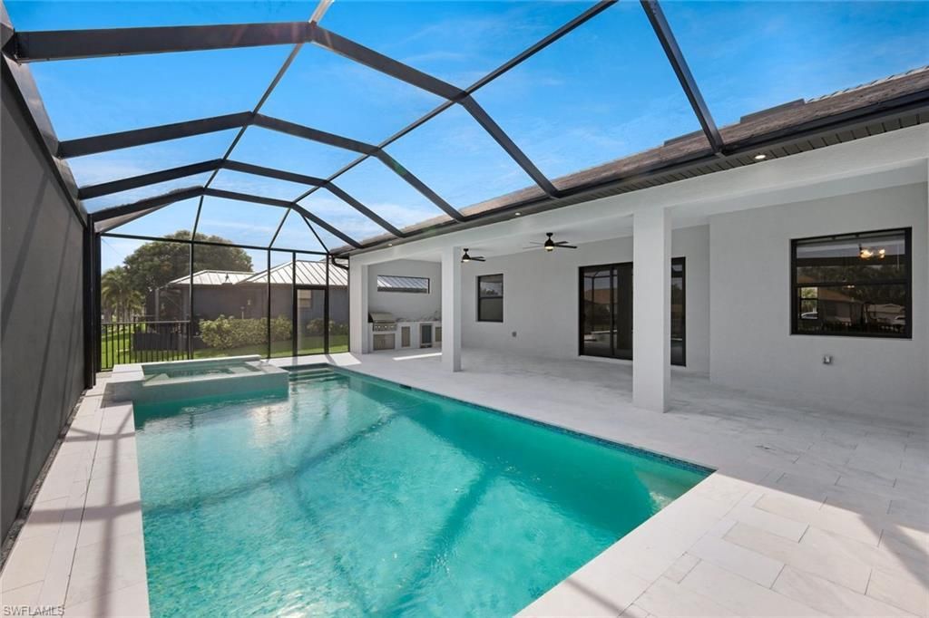 215 SW 37th Ln, Cape Coral, FL 33914 Photo