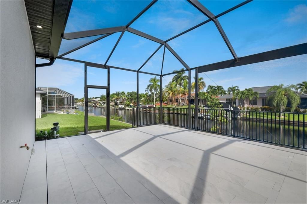 215 SW 37th Ln, Cape Coral, FL 33914 Photo