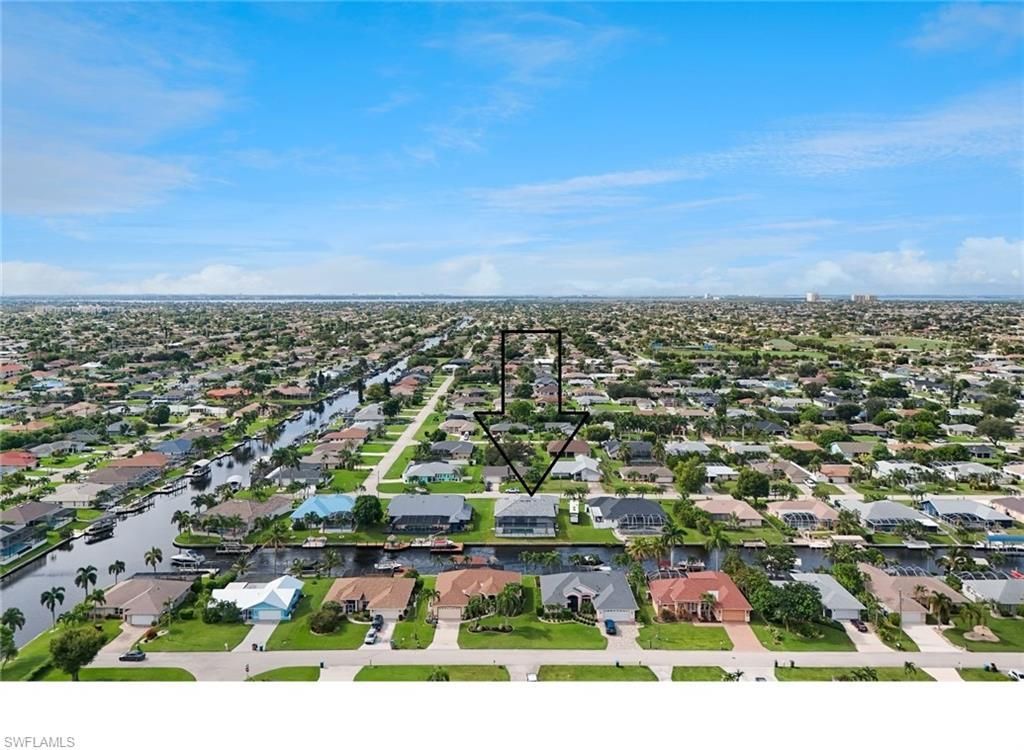 215 SW 37th Ln, Cape Coral, FL 33914 Photo