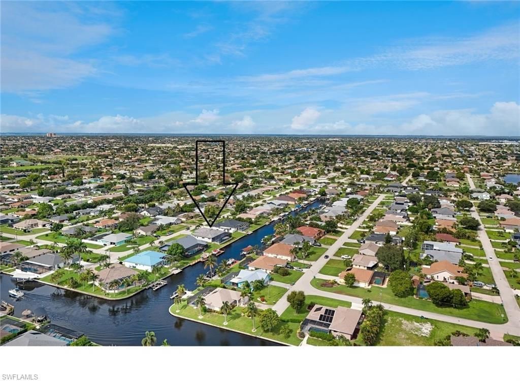 215 SW 37th Ln, Cape Coral, FL 33914 Photo
