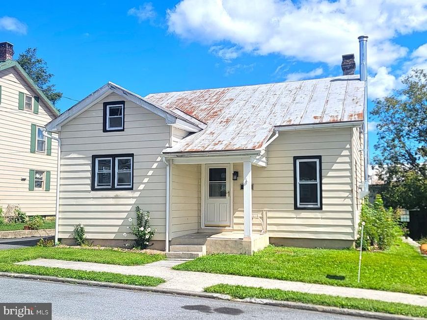 26 N 4th Street , Shartlesville, PA 19554 Main Photo