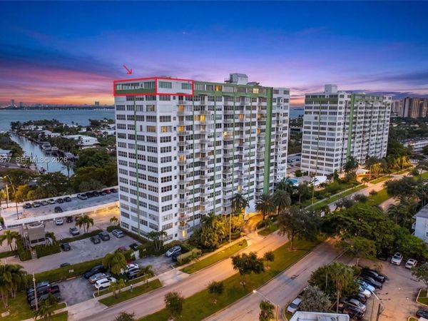 2150 Sans Souci Blvd , Unit PH-D1, North Miami, FL 33181