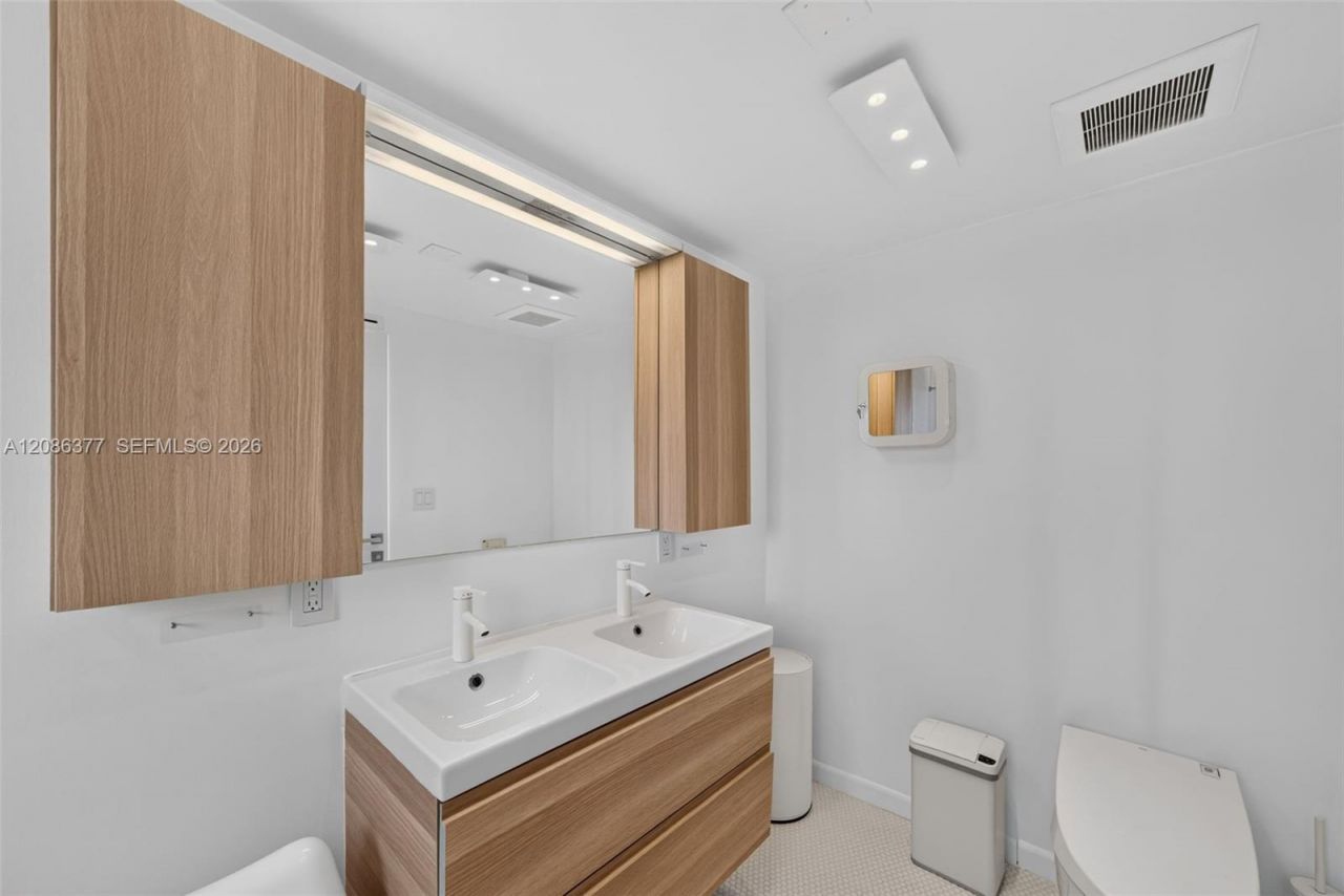 2150 Sans Souci Blvd, Unit PH-D1, North Miami, FL 33181 Photo